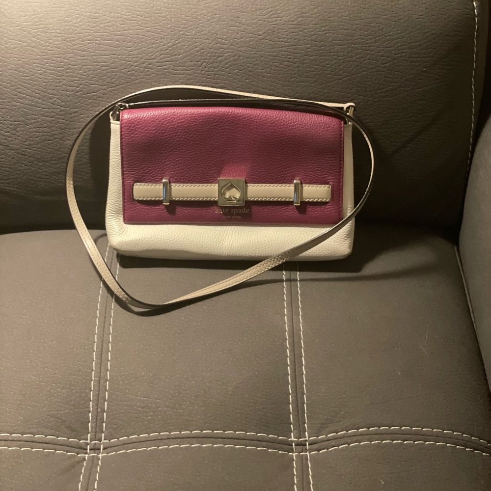 Gorgeous Kate Spade crossbody